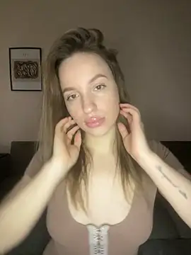 EdnaBradley online show from November 2025 12:38:01 PM