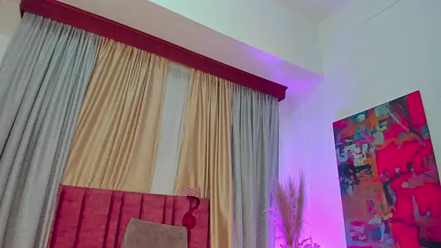 SabrinaWarrenn online show from February 2025 12:11:02 PM