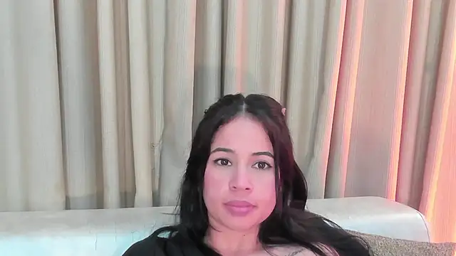 SabrinaWarrenn online show from February 2025 03:36:02 PM