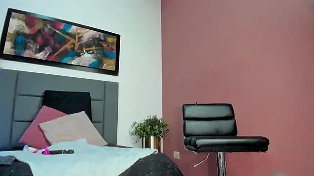 SabrinaWarrenn online show from March 2025 12:23:01 PM
