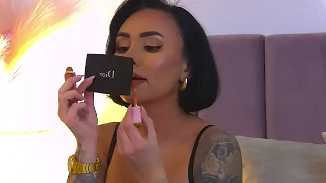 TheaNoire online show from January 2025 10:49:02 PM