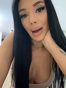 amirahylerr online show from January 2025 09:01:02 PM