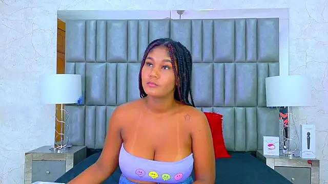 AlisonJaimes online show from October 2025 01:19:01 PM