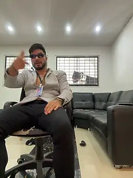 Snapshot of _tony8 chatting on October 2025 06:09:01 PM tony8 online show from October 2025 06:09:01 PM