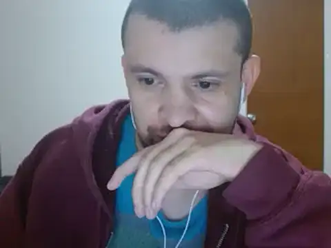 camiloking1720 online show from December 2024 06:15:01 AM