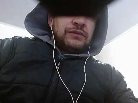 camiloking1720 online show from September 2025 07:41:02 PM