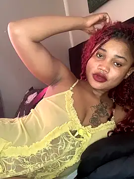 Snapshot of cardibabe chatting on October 2025 01:29:01 PM cardibabe online show from October 2025 01:29:01 PM