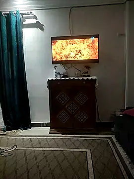 elantel222 online show from November 2025 09:08:02 AM