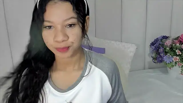 brithany rousee online show from February 2025 07:20:02 PM