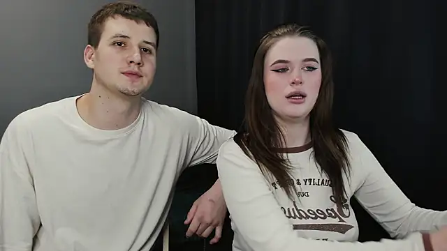 Snapshot of Pinku_kitsune chatting on March 2025 10:46:01 AM Pinku kitsune online show from March 2025 10:46:01 AM