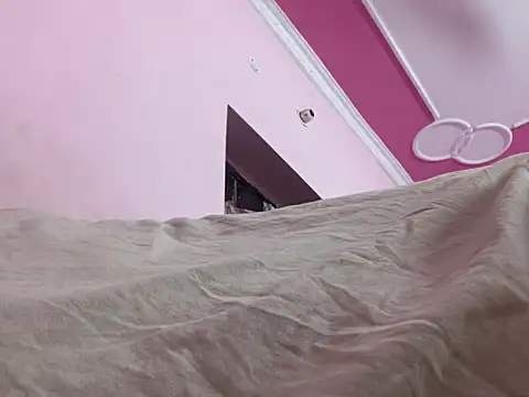 Snapshot of princeraj42 chatting on February 2025 07:49:01 PM princeraj42 online show from February 2025 07:49:01 PM