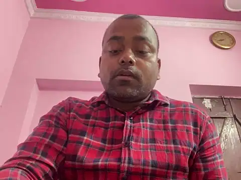 Snapshot of princeraj42 chatting on March 2025 01:04:02 PM princeraj42 online show from March 2025 01:04:02 PM