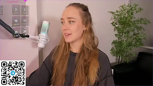 AngelPaull online show from March 2025 02:43:02 AM