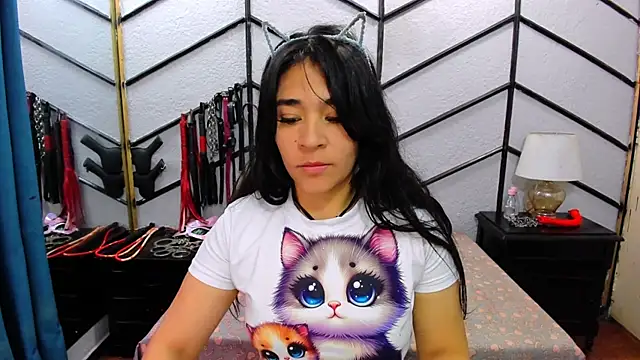 AlanaLuck online show from January 2025 09:39:02 PM