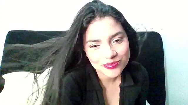 Snapshot of lolaa_staars chatting on September 2025 07:19:01 AM lolaa staars online show from September 2025 07:19:01 AM