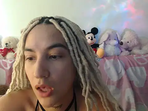 mandy berrys online show from October 2025 08:51:01 PM