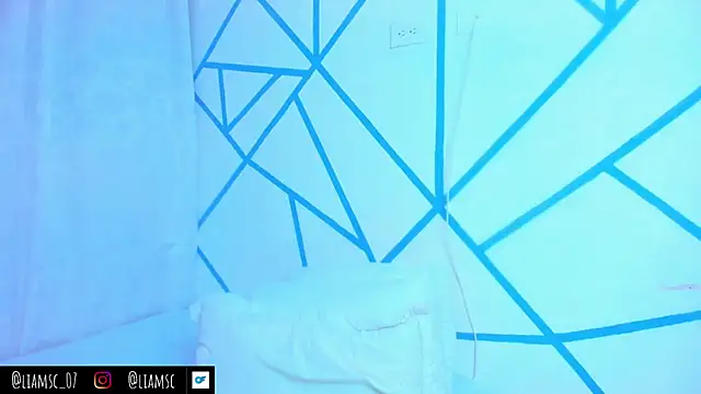 Snapshot of liam_scott77 chatting on October 2025 08:05:01 PM liam scott77 online show from October 2025 08:05:01 PM