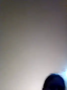 Snapshot of Earlybirdgetsworm chatting on October 2025 09:53:01 AM Earlybirdgetsworm online show from October 2025 09:53:01 AM