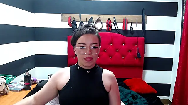 Marian Ran online show from March 2025 12:13:01 PM