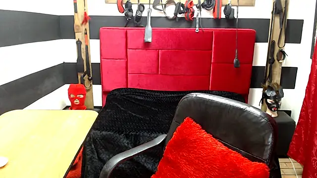 Marian Ran online show from March 2025 06:21:02 AM