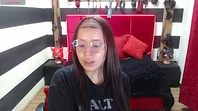 Marian Ran online show from October 2025 03:59:02 AM