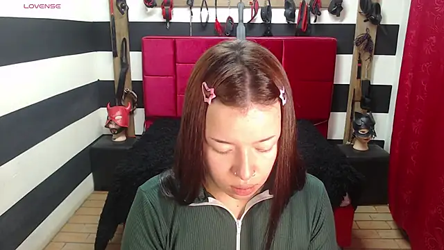 Marian Ran online show from October 2025 03:07:01 AM