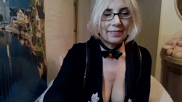 sweet raspberry online show from January 2025 03:25:01 PM