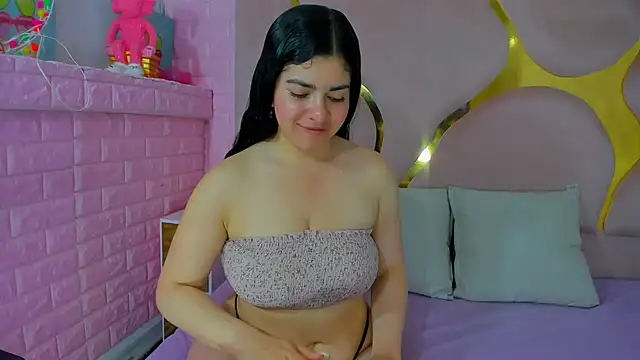 Viollet Rush online show from March 2025 02:07:02 PM