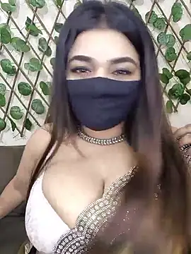 Snapshot of Bold-Cat chatting on October 2025 05:24:01 PM Bold-Cat online show from October 2025 05:24:01 PM