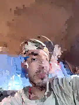 Snapshot of kevinsito1 chatting on October 2025 04:42:02 PM kevinsito1 online show from October 2025 04:42:02 PM