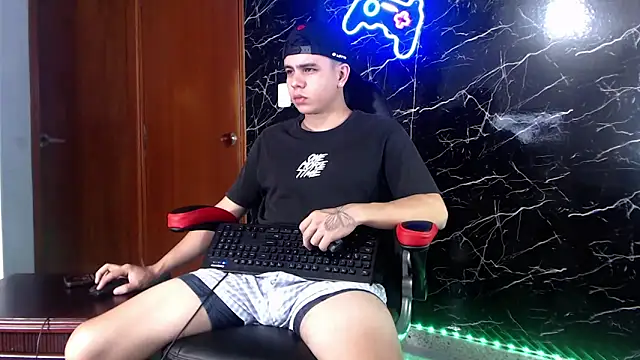 maty hardx online show from December 2024 03:10:01 PM