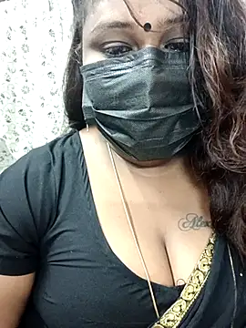 Snapshot of simran21 chatting on March 2025 06:37:01 PM simran21 online show from March 2025 06:37:01 PM