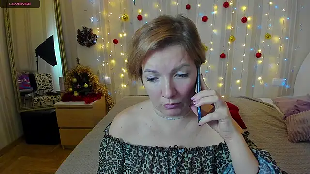 Katherine Fox online show from December 2024 07:41:01 AM