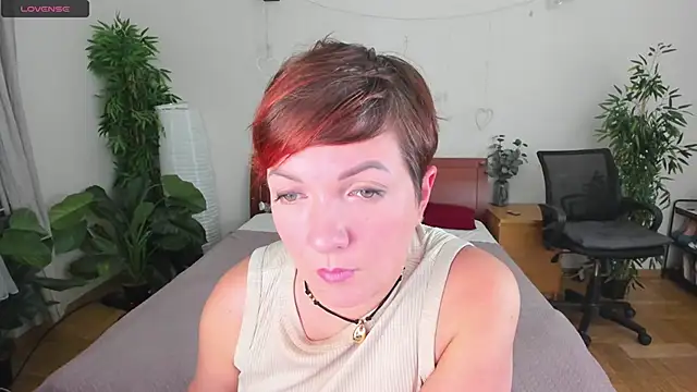 Katherine Fox online show from March 2025 05:06:01 PM