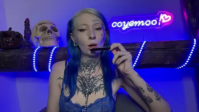 Snapshot of coyemoo chatting on February 2025 12:37:01 PM coyemoo online show from February 2025 12:37:01 PM