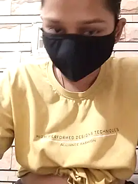 Snapshot of Kashish_18 chatting on November 2025 05:21:01 AM Kashish 18 online show from November 2025 05:21:01 AM