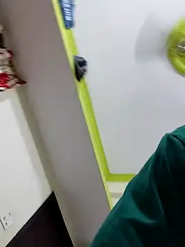 Snapshot of Kashish_18 chatting on November 2025 08:22:01 PM Kashish 18 online show from November 2025 08:22:01 PM