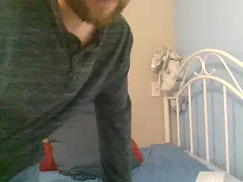 Snapshot of SmokingSloth chatting on January 2025 07:04:01 PM SmokingSloth online show from January 2025 07:04:01 PM