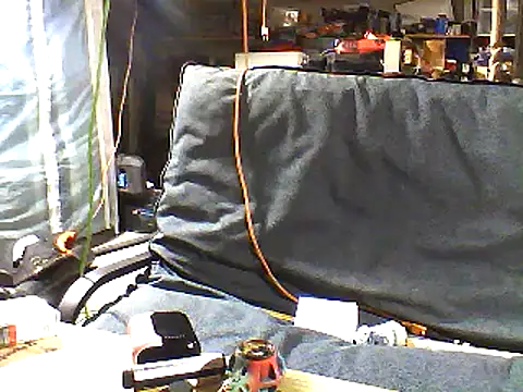 Snapshot of SmokingSloth chatting on March 2025 12:27:02 AM SmokingSloth online show from March 2025 12:27:02 AM