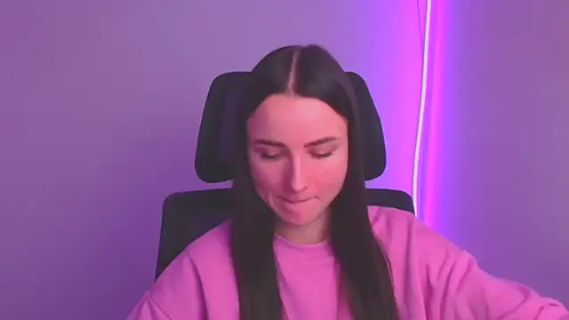 Eva Janee online show from January 2025 12:37:01 PM