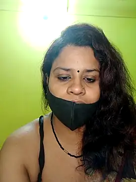 Sexyranibhabhi online show from March 2025 02:51:02 PM