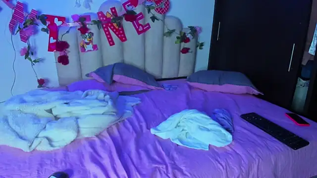 NaomiAsha online show from February 2025 11:21:02 AM