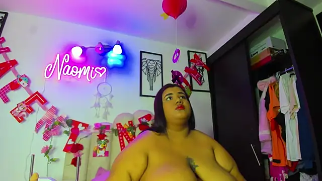 NaomiAsha online show from February 2025 06:09:01 PM