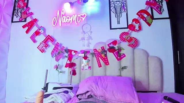 NaomiAsha online show from February 2025 12:13:01 AM