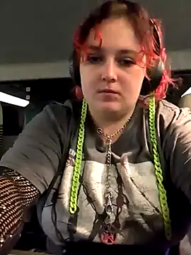 Snapshot of LadyRochester chatting on October 2025 06:03:02 AM LadyRochester online show from October 2025 06:03:02 AM