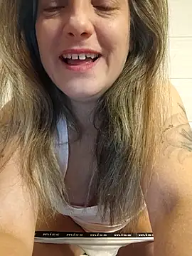 Snapshot of Dark_Angel_22 chatting on October 2025 07:31:02 AM Dark Angel 22 online show from October 2025 07:31:02 AM