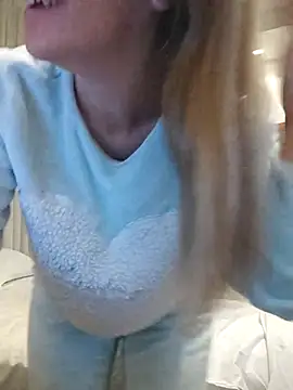 Snapshot of Dark_Angel_22 chatting on November 2025 05:18:02 AM Dark Angel 22 online show from November 2025 05:18:02 AM