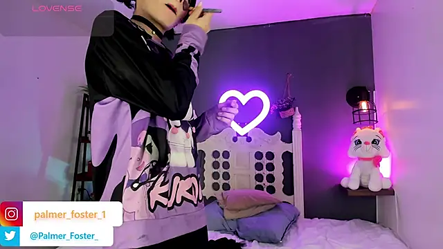 Palmer-Foster online show from October 2025 09:01:01 PM