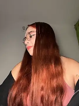 Snapshot of NatyOlson chatting on November 2025 05:19:01 AM NatyOlson online show from November 2025 05:19:01 AM