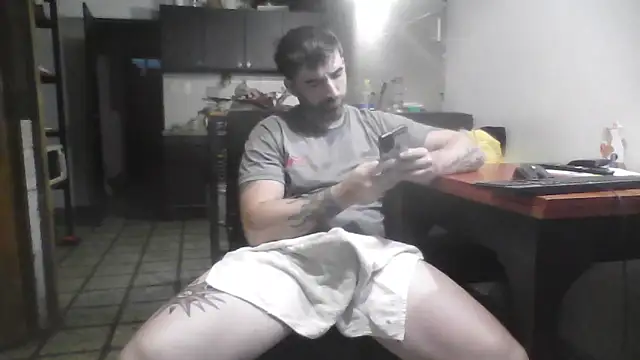 ozzypsico13 online show from October 2025 11:04:02 PM